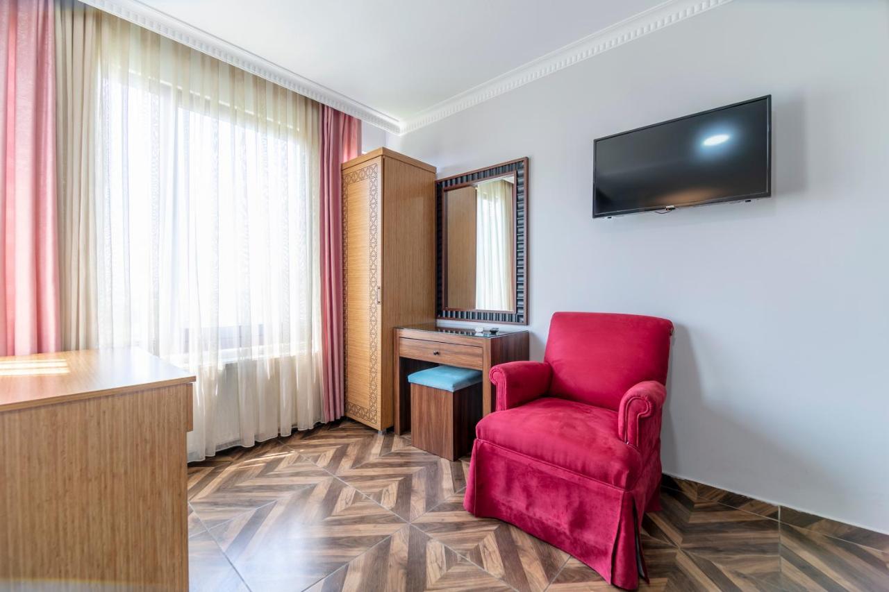 Hotel Uemit Yenikapi Istanboel